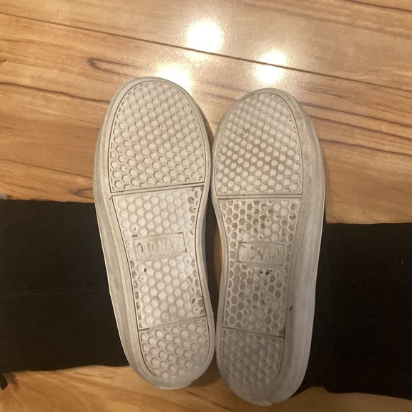 Boots Old Navy black white faux fur lined Girl shoe size 4 - Picture 3 of 5